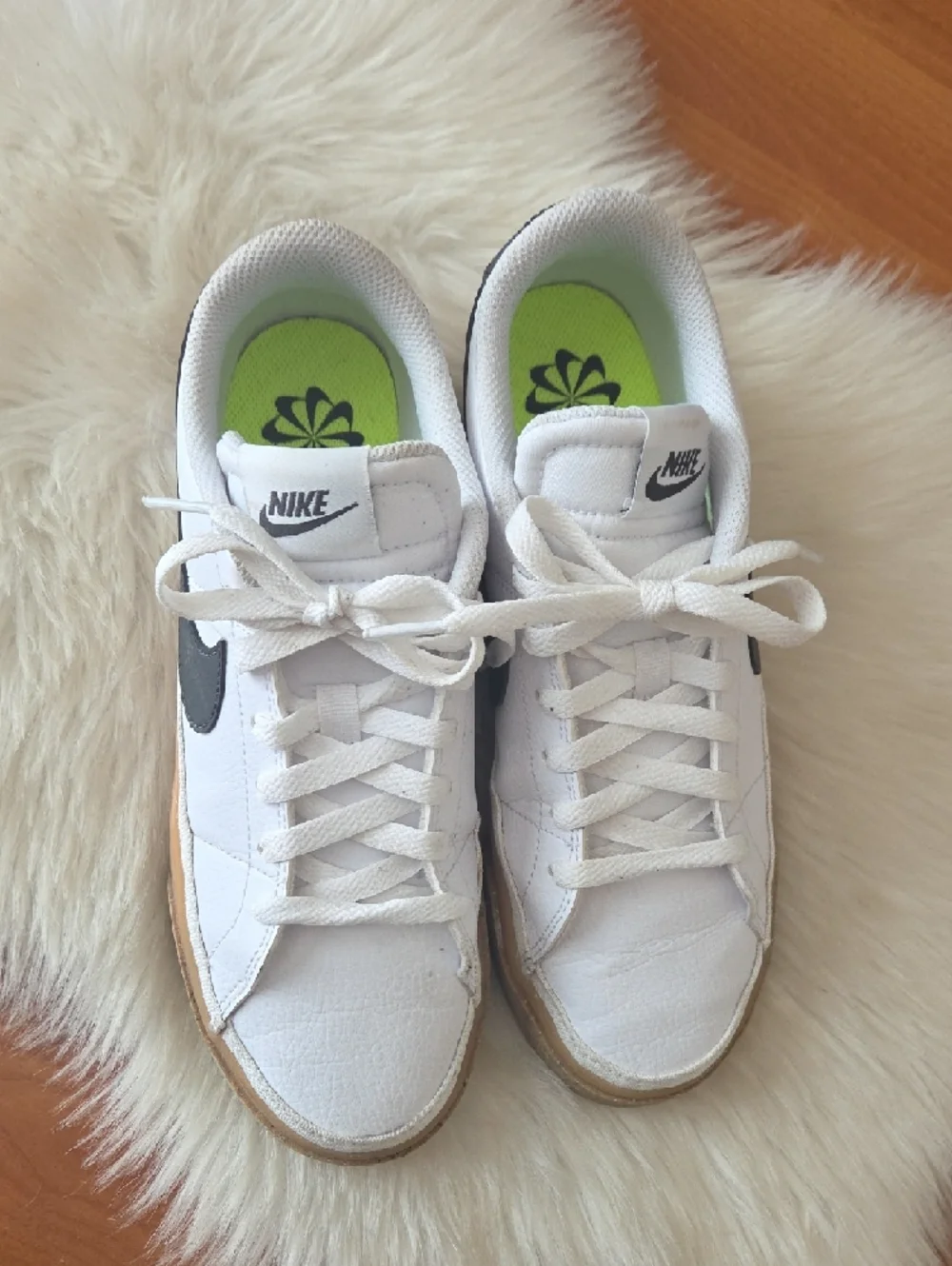 Nike Womens Court Legacy Nature White Sneakers Anthracite Gum 8.5M